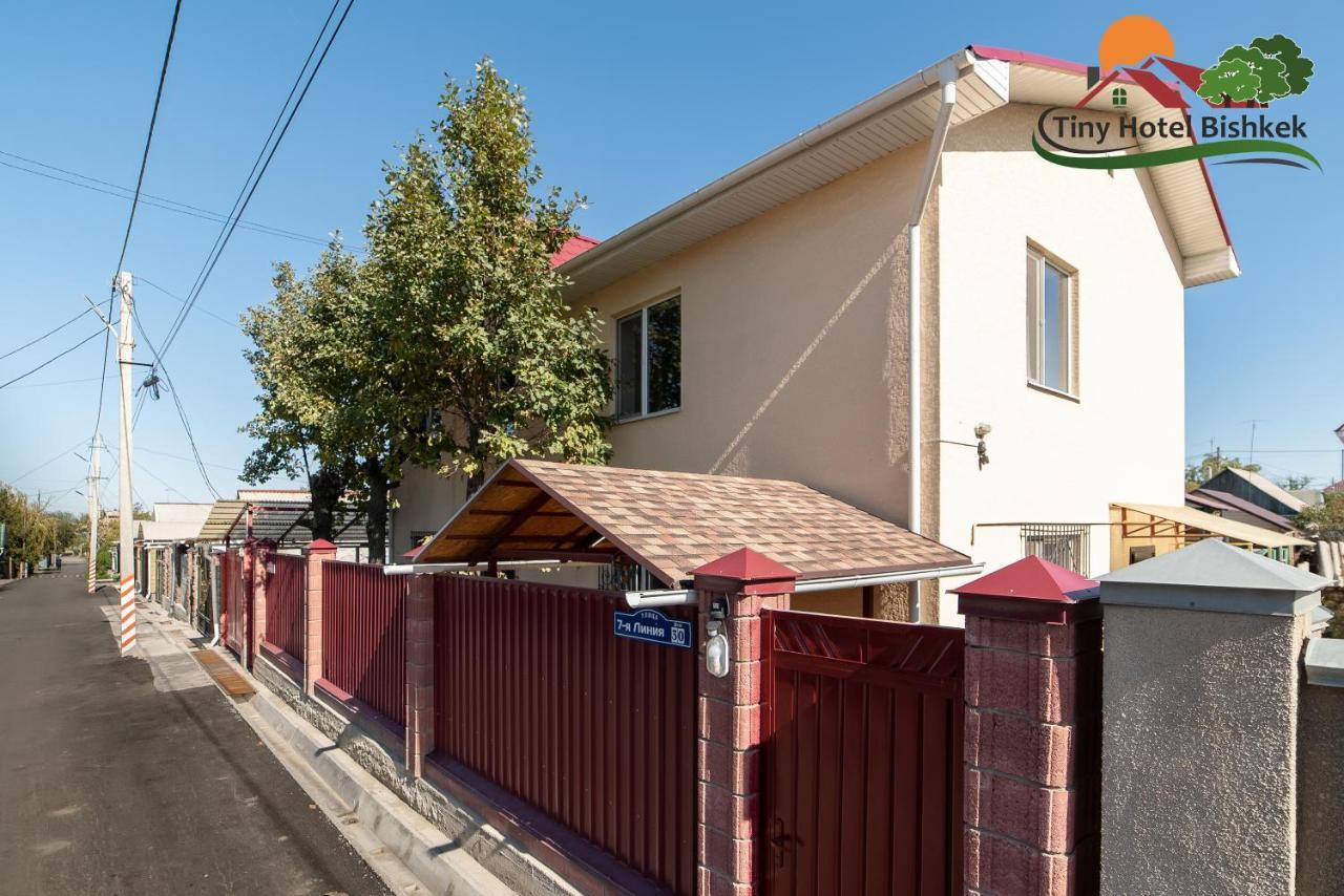 Tiny Hotel Bishkek Exterior photo